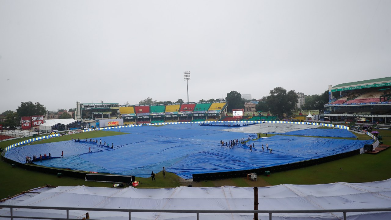 IND vs BAN : ఒక్క బంతి కూడా పడకుండానే రెండో రోజు ఆట రద్దు.. IND vs BAN : ఒక్క బంతి కూడా పడకుండానే రెండో రోజు ఆట రద్దు..