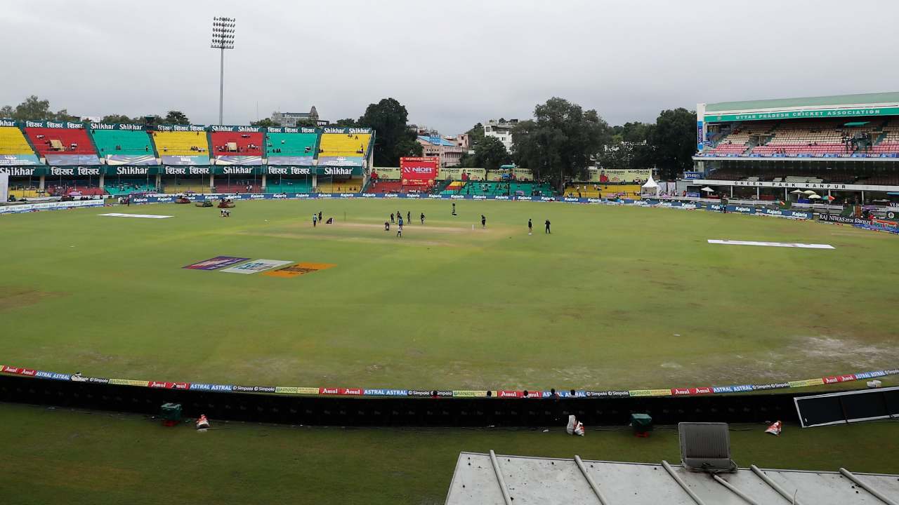 IND vs BAN : భారత్ వర్సెస్ బంగ్లాదేశ్ రెండో టెస్ట్ మ్యాచ్.. వర్షం లేకపోయినా మూడోరోజు ఆట రద్దు.. ఎందుకంటే? IND vs BAN : భారత్ వర్సెస్ బంగ్లాదేశ్ రెండో టెస్ట్ మ్యాచ్.. వర్షం లేకపోయినా మూడోరోజు ఆట రద్దు.. ఎందుకంటే?