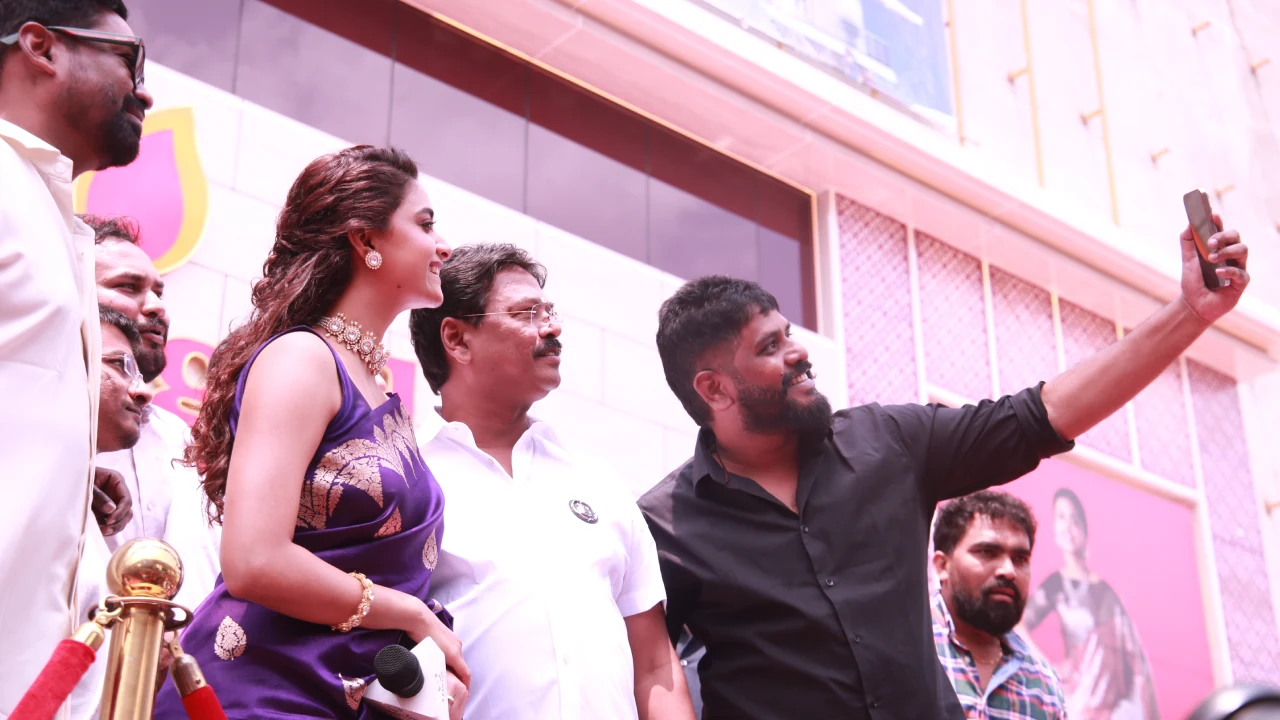 Keerthy Suresh at Shop Opening