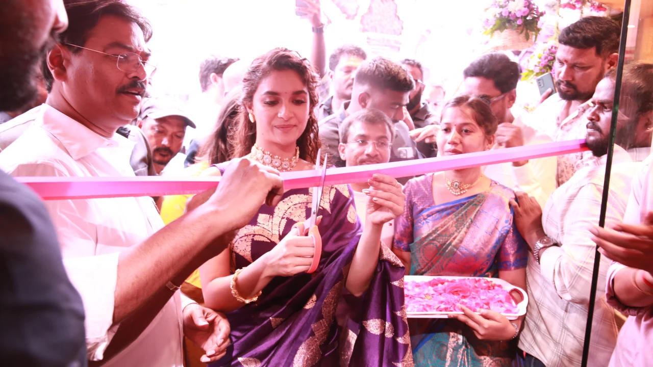 Keerthy Suresh at Shop Opening
