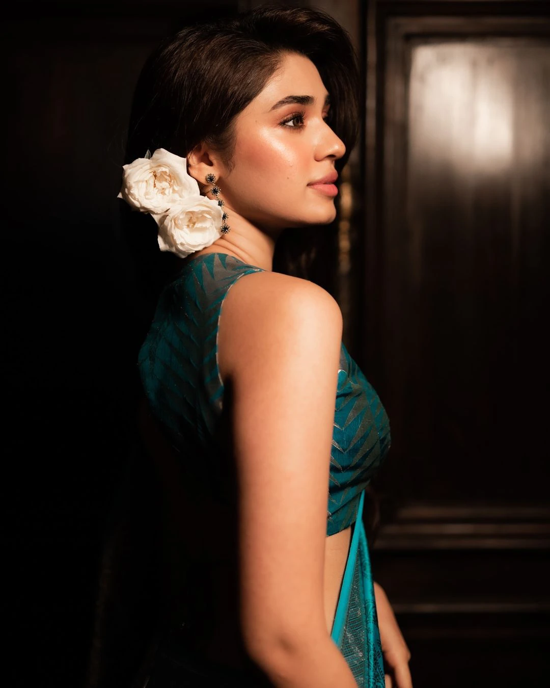 Krithi Shetty Stunning Looks in Saree