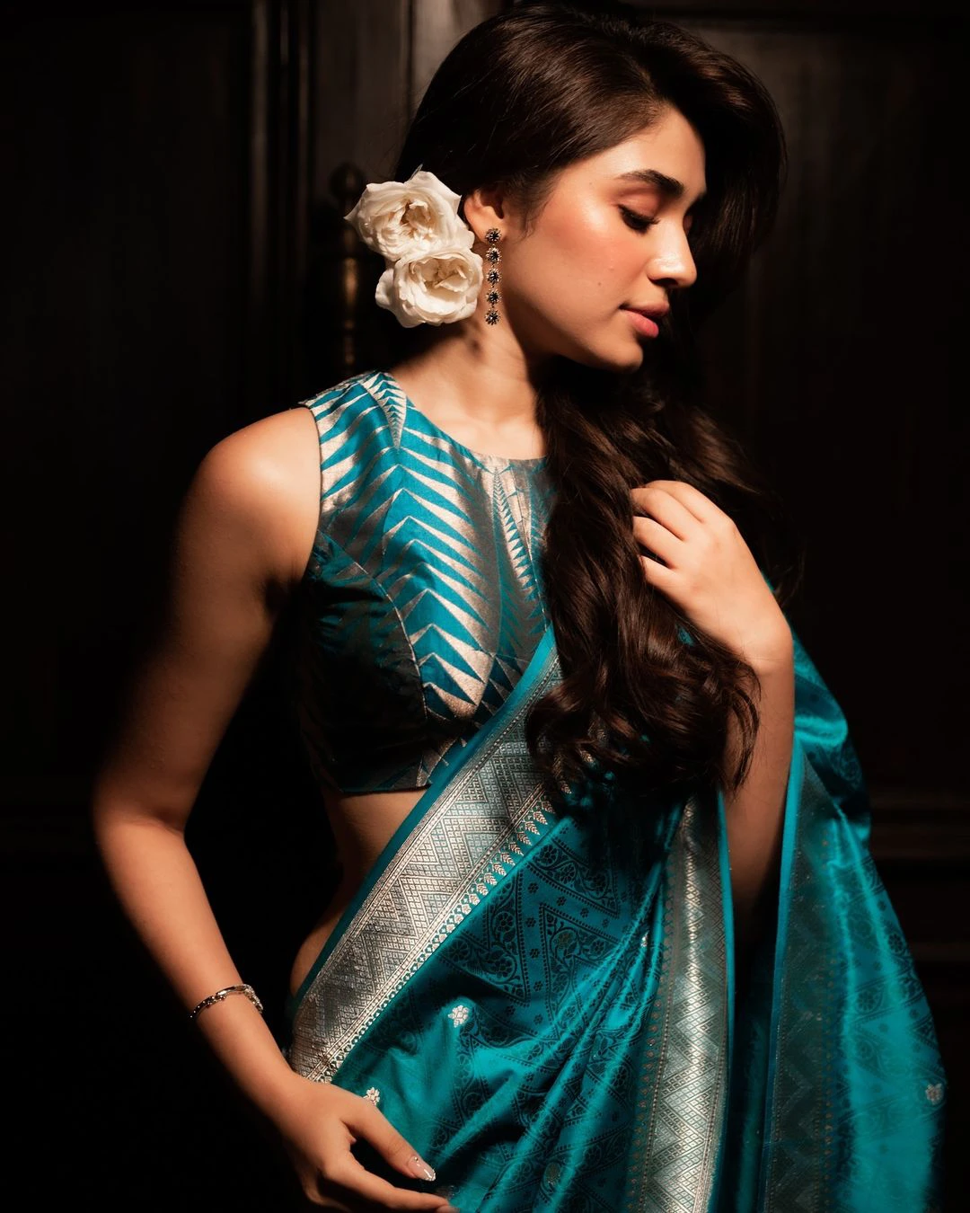 Krithi Shetty Stunning Looks in Saree