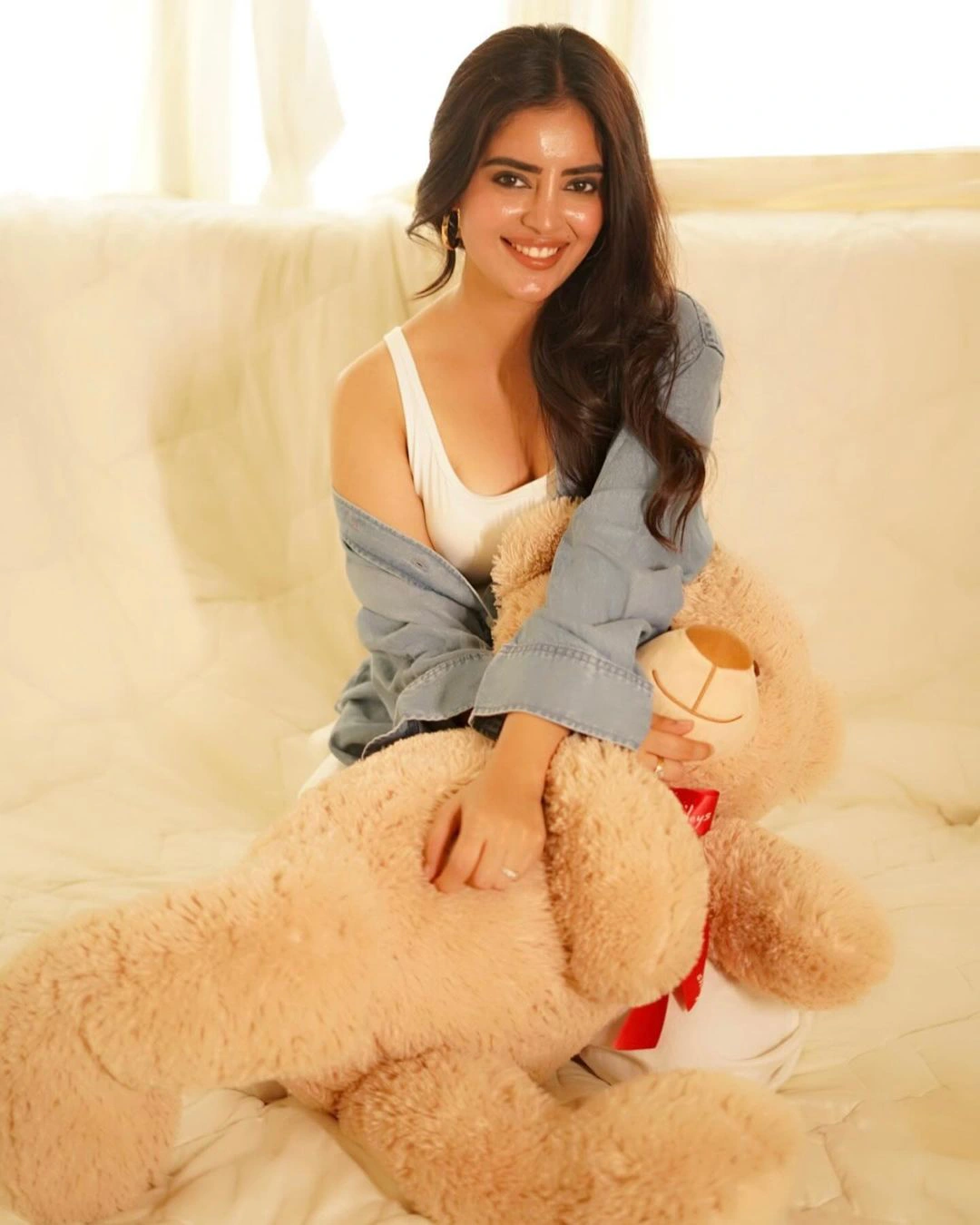 Kushitha Kallapu Cute Photos