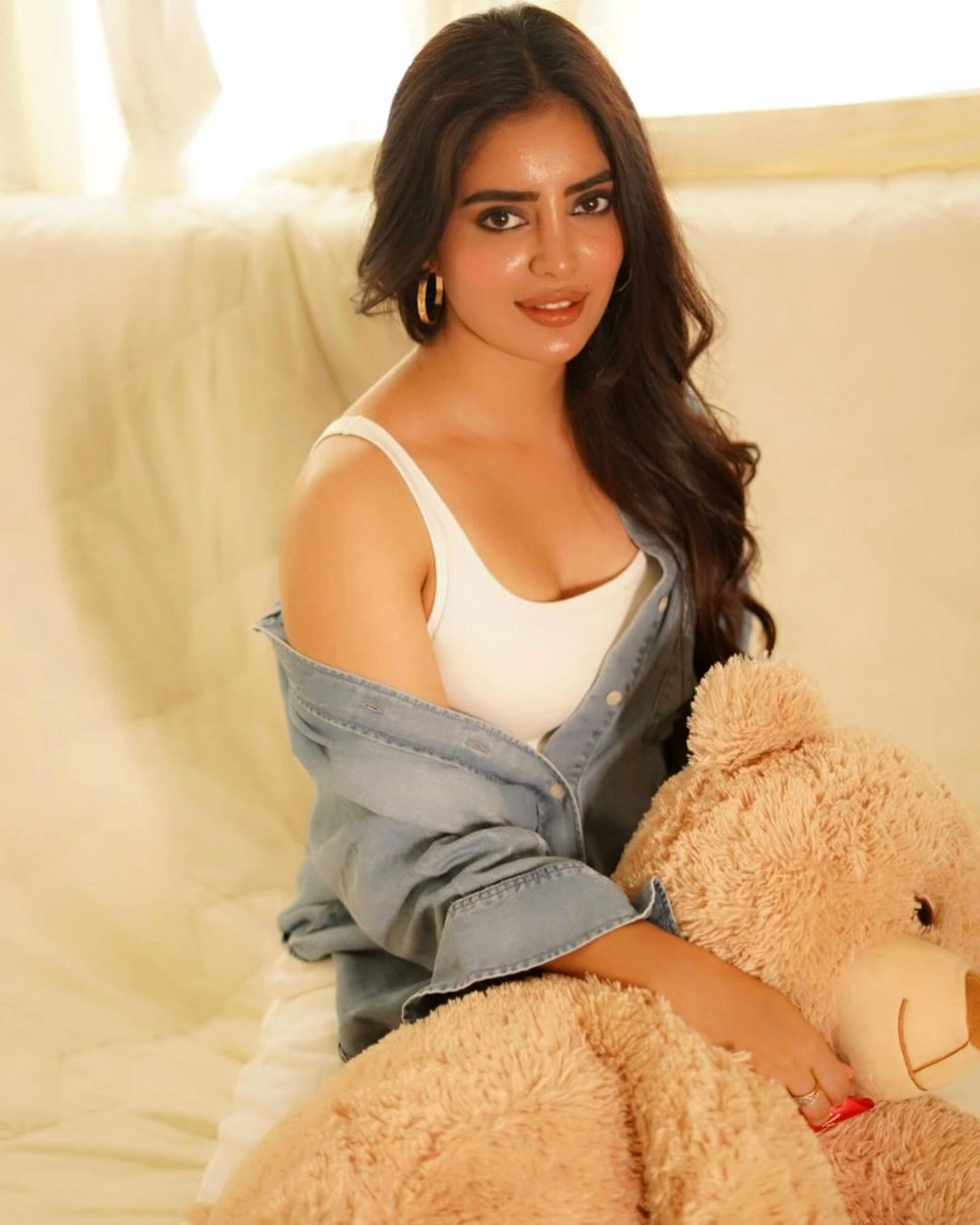 Kushitha Kallapu Cute Photos