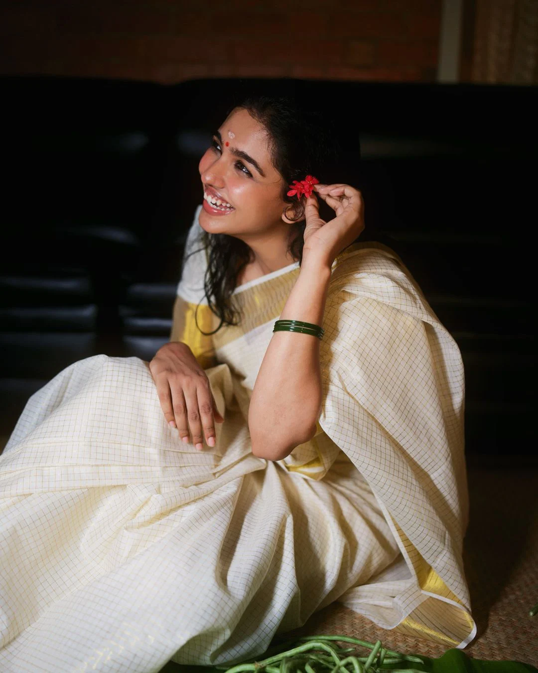 Premalu Actress Mamitha Baiju Onam Special Photos in Saree