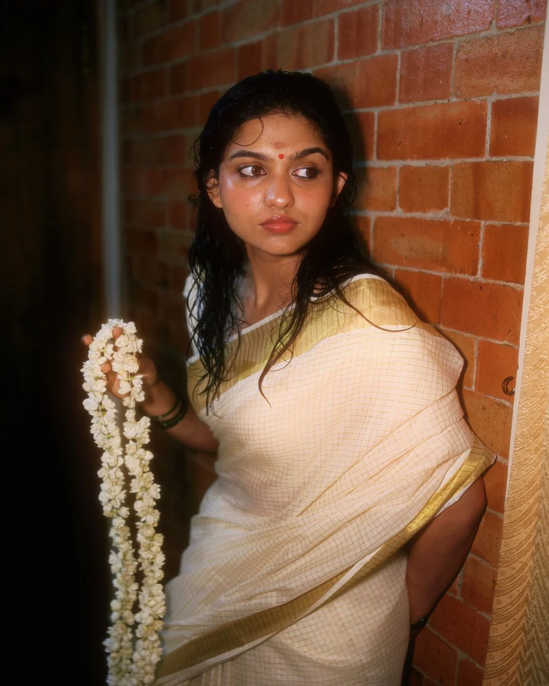 Premalu Actress Mamitha Baiju Onam Special Photos in Saree