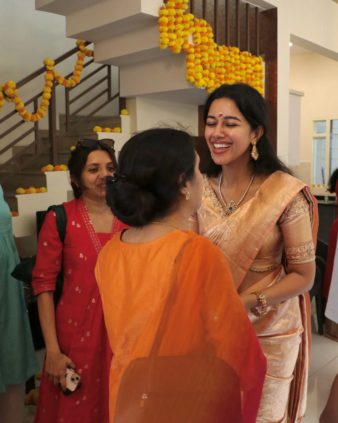 Mirnalini Ravi New Home Pooja Ceremony Photos with Family