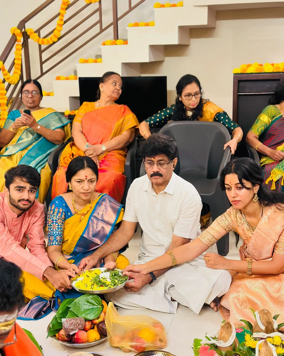 Mirnalini Ravi New Home Pooja Ceremony Photos with Family