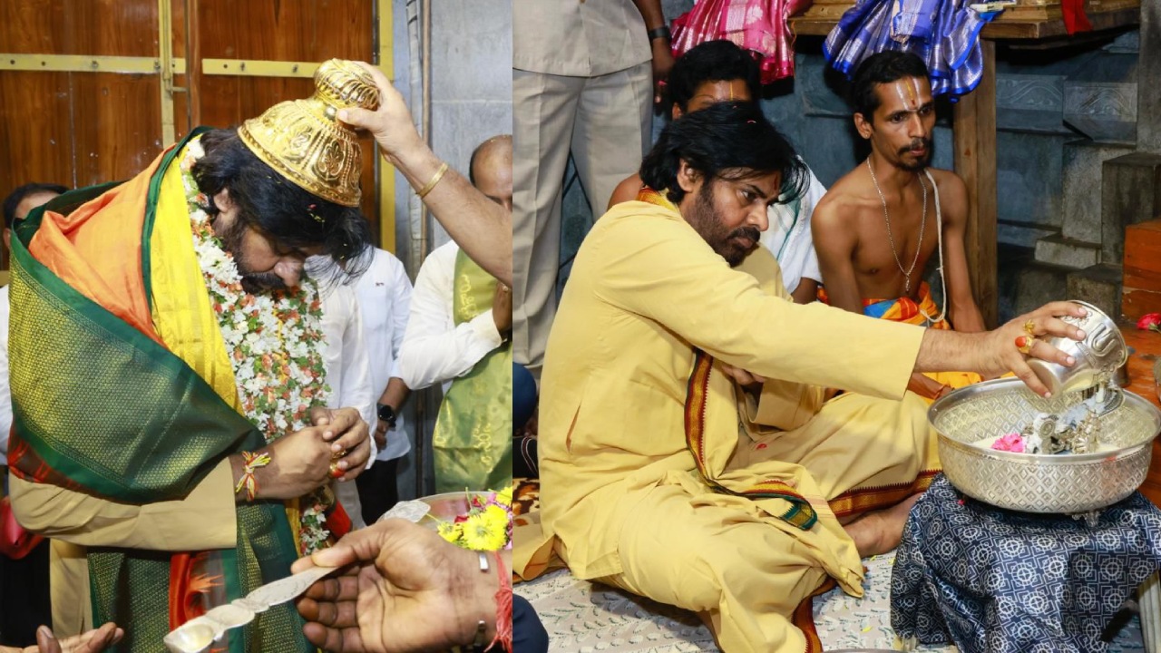 Pawan Kalyan : పూజలు చేసి ప్రాయశ్చిత్త దీక్ష చేపట్టిన పవన్ కళ్యాణ్.. ఫొటోలు వైరల్..