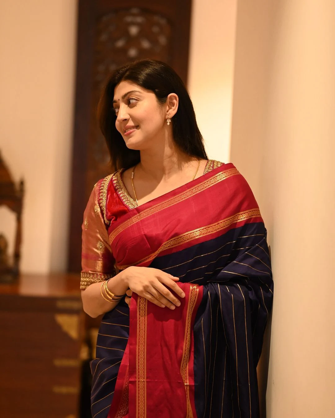 Pranitha Subhash Special Looks in saree