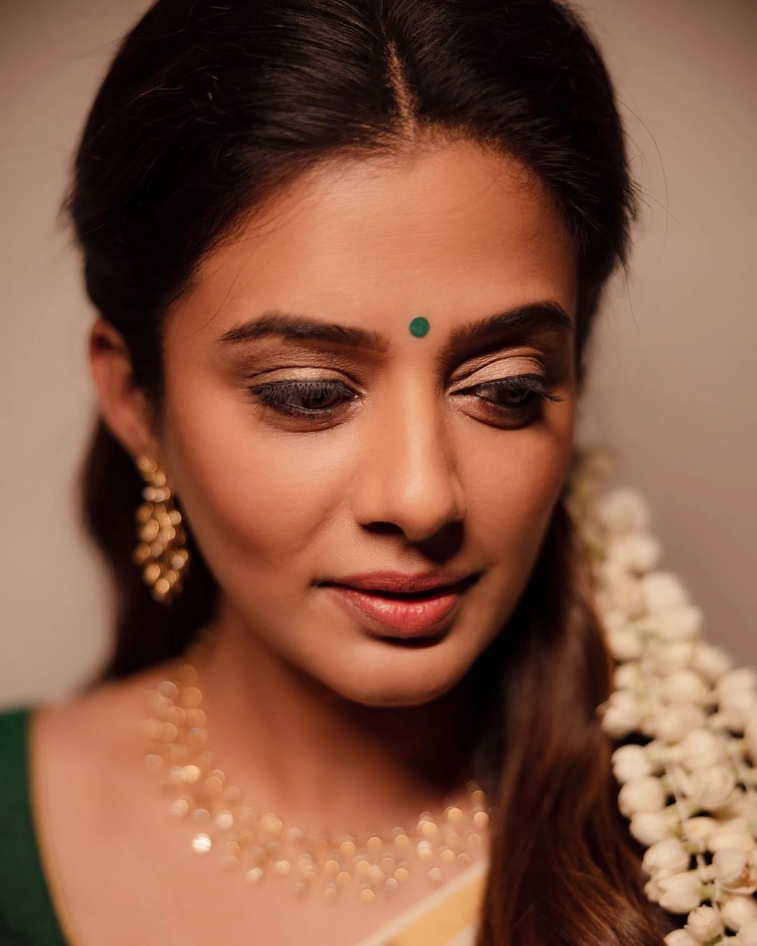 Priya Mani Onam Special Photos in Saree