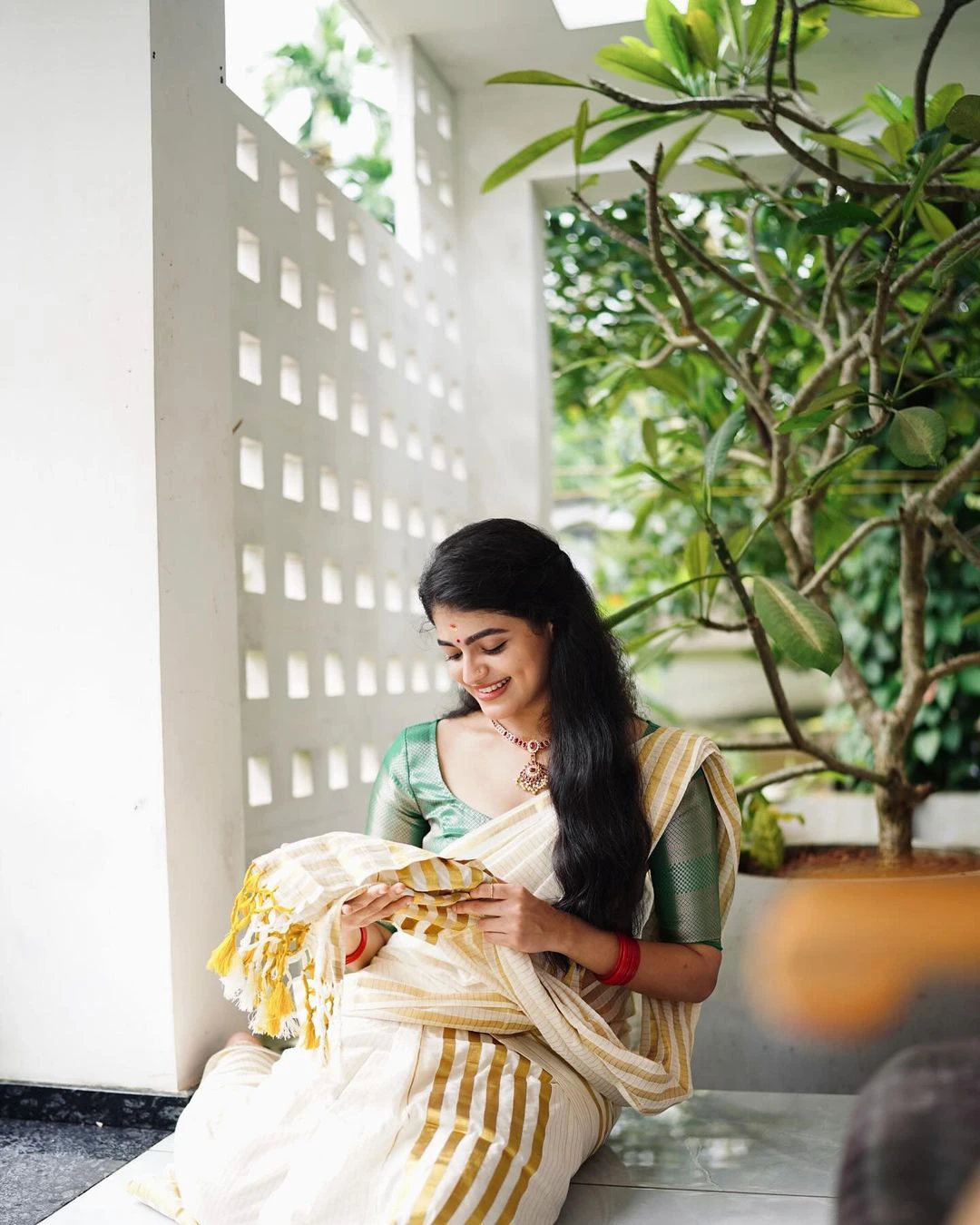 Sangeerthana Onam Special Cute Photos in Saree
