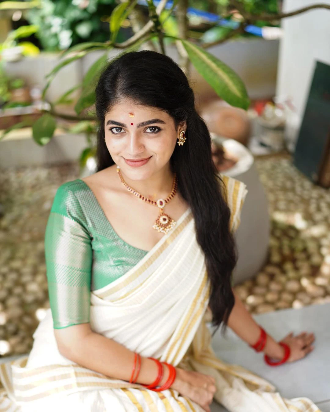 Sangeerthana Onam Special Cute Photos in Saree