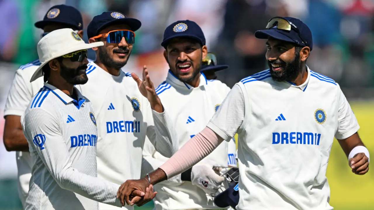 WTC Final: టీమిండియా డబ్ల్యూటీసీ ఫైనల్కు చేరాలంటే.. ఆ రెండు జట్లపై పైచేయి సాధించాల్సిందే WTC Final: టీమిండియా డబ్ల్యూటీసీ ఫైనల్కు చేరాలంటే.. ఆ రెండు జట్లపై పైచేయి సాధించాల్సిందే