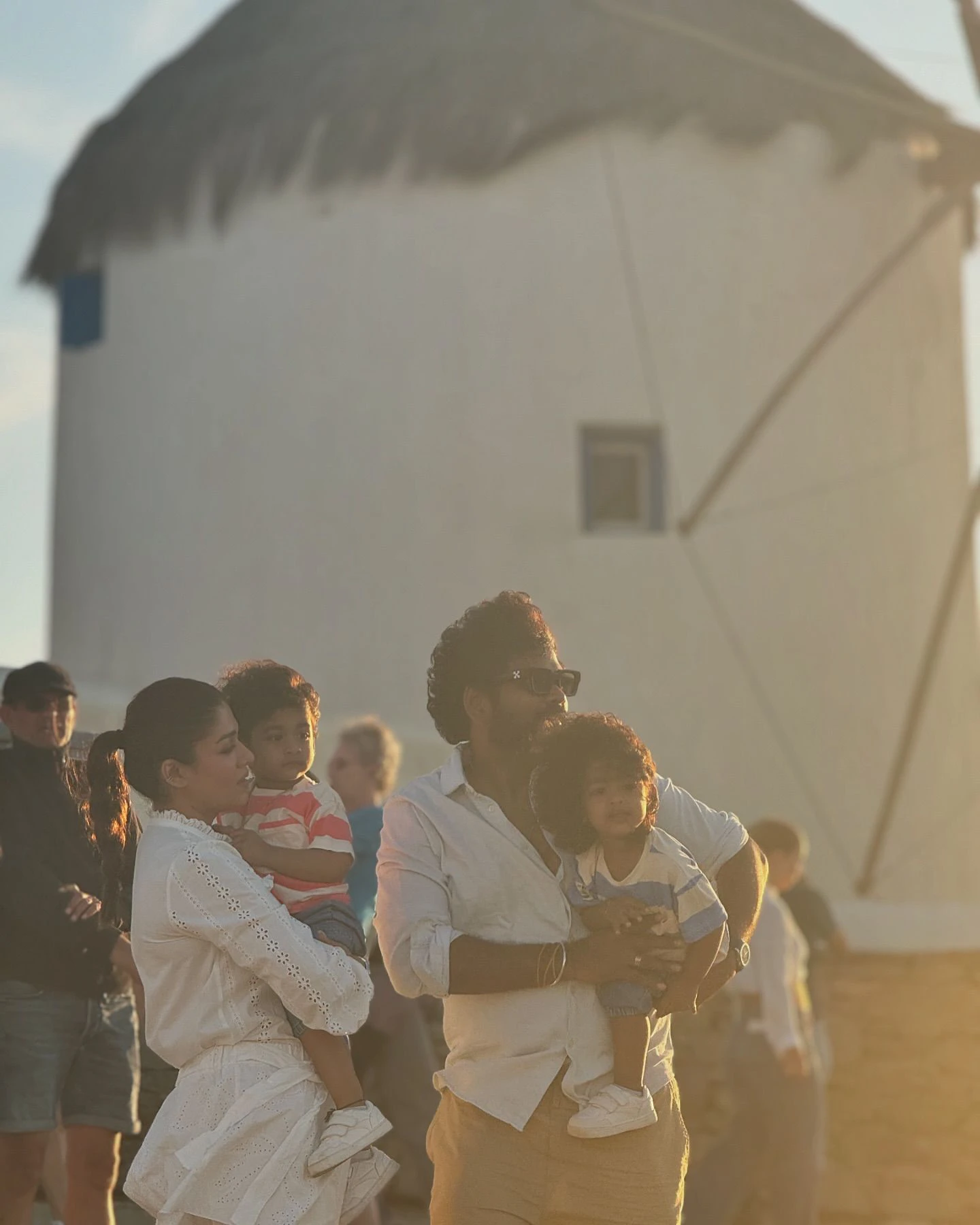 Vignesh Shivan Nayanthara Cute Photos with Their Children