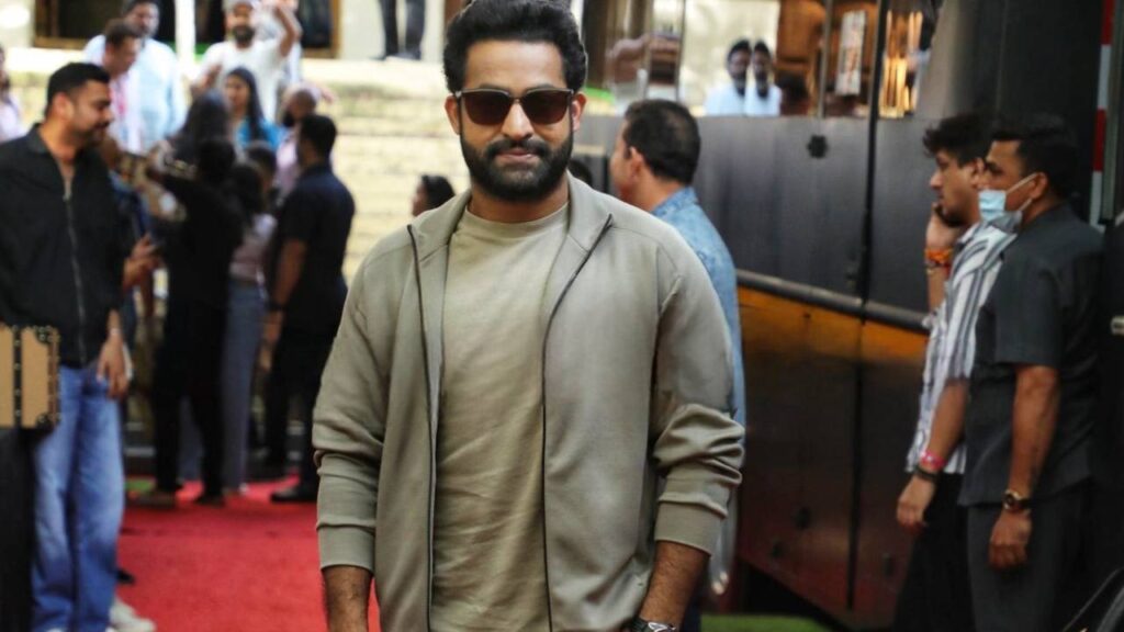 NTR Devara Movie Promotions not Happening in Telugu States Concentrate only on Bollywood