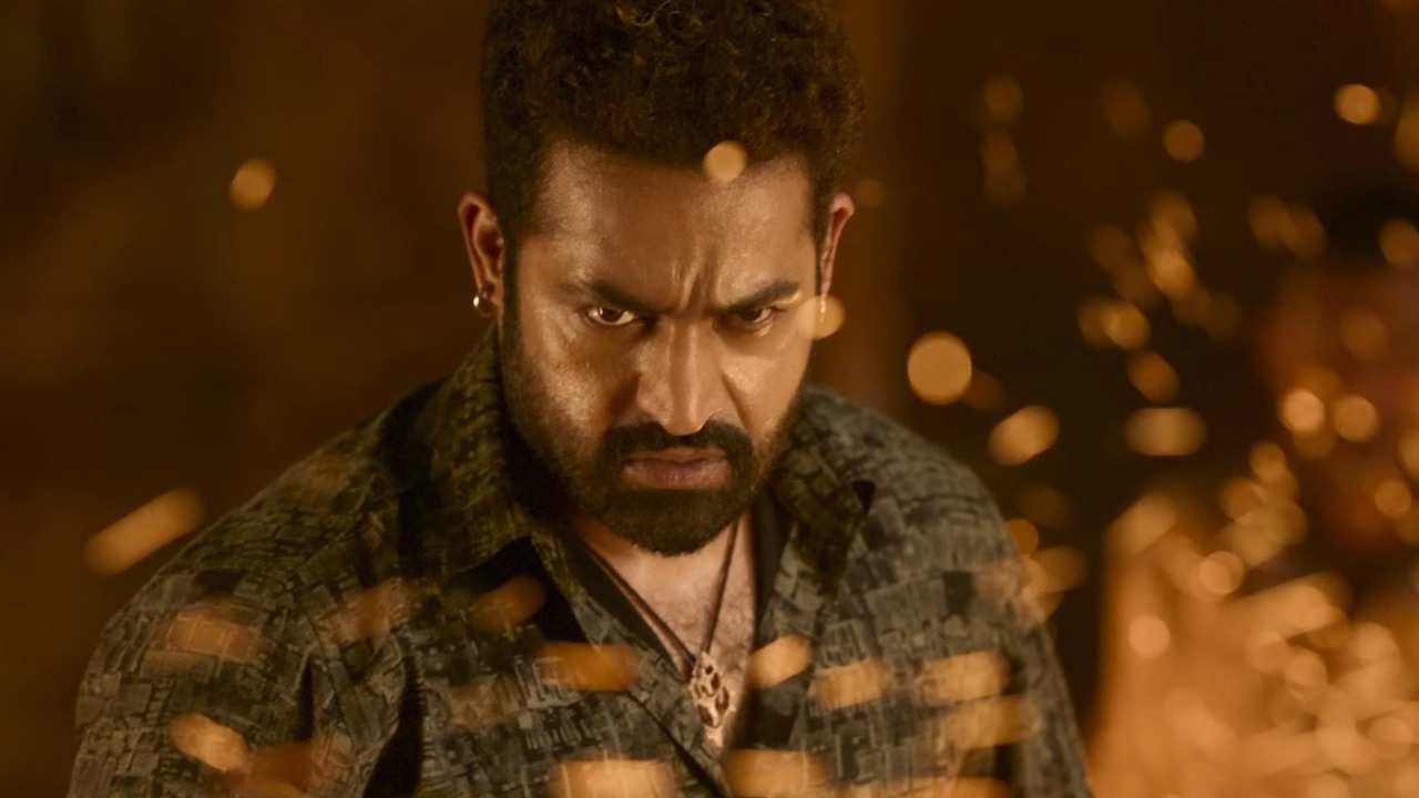 Devara : ‘దేవర’ హైప్ అప్పుడే అవ్వలేదు.. ఆయుధ పూజ సాంగ్ వస్తే.. సినిమాపై లిరిసిస్ట్ ట్వీట్.. Devara : ‘దేవర’ హైప్ అప్పుడే అవ్వలేదు.. ఆయుధ పూజ సాంగ్ వస్తే.. సినిమాపై లిరిసిస్ట్ ట్వీట్..
