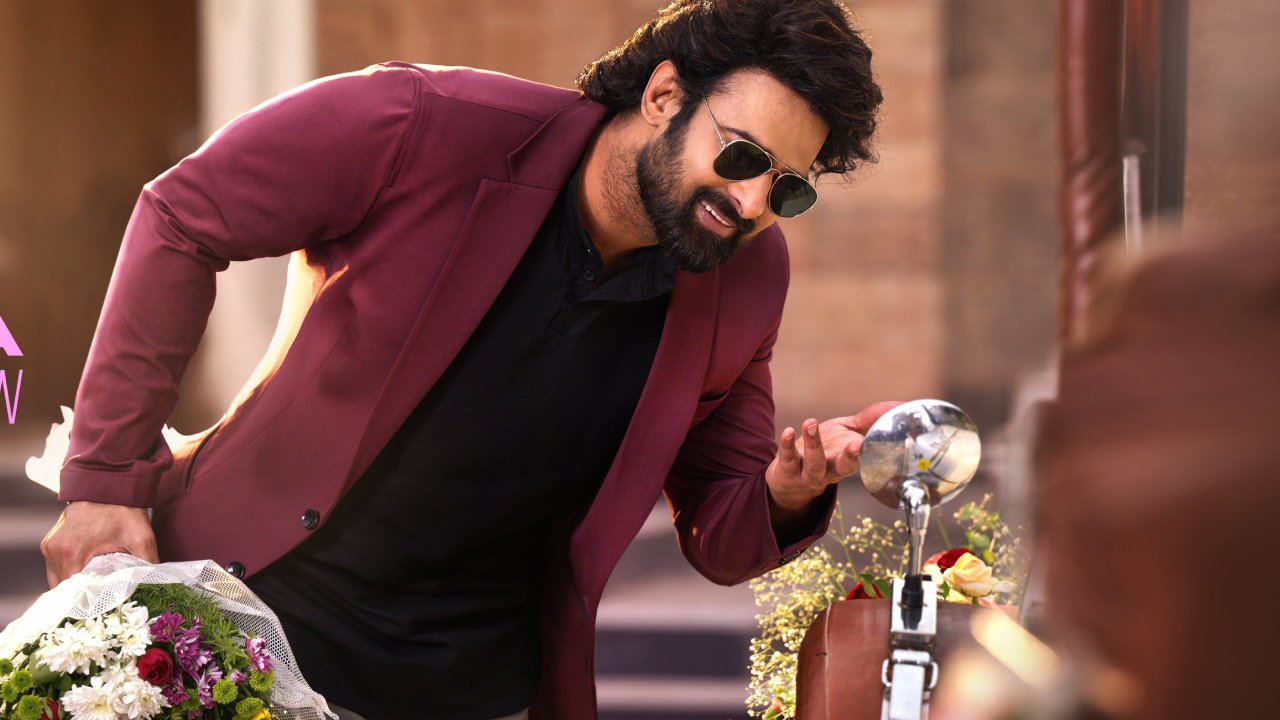 Prabhas – RajaSaab : పాపం పండగ హాలిడే కూడా లేకుండా షూట్ చేస్తున్న ప్రభాస్.. ‘రాజాసాబ్’ని పరిగెత్తిస్తున్నారుగా.. Prabhas – RajaSaab : పాపం పండగ హాలిడే కూడా లేకుండా షూట్ చేస్తున్న ప్రభాస్.. ‘రాజాసాబ్’ని పరిగెత్తిస్తున్నారుగా..