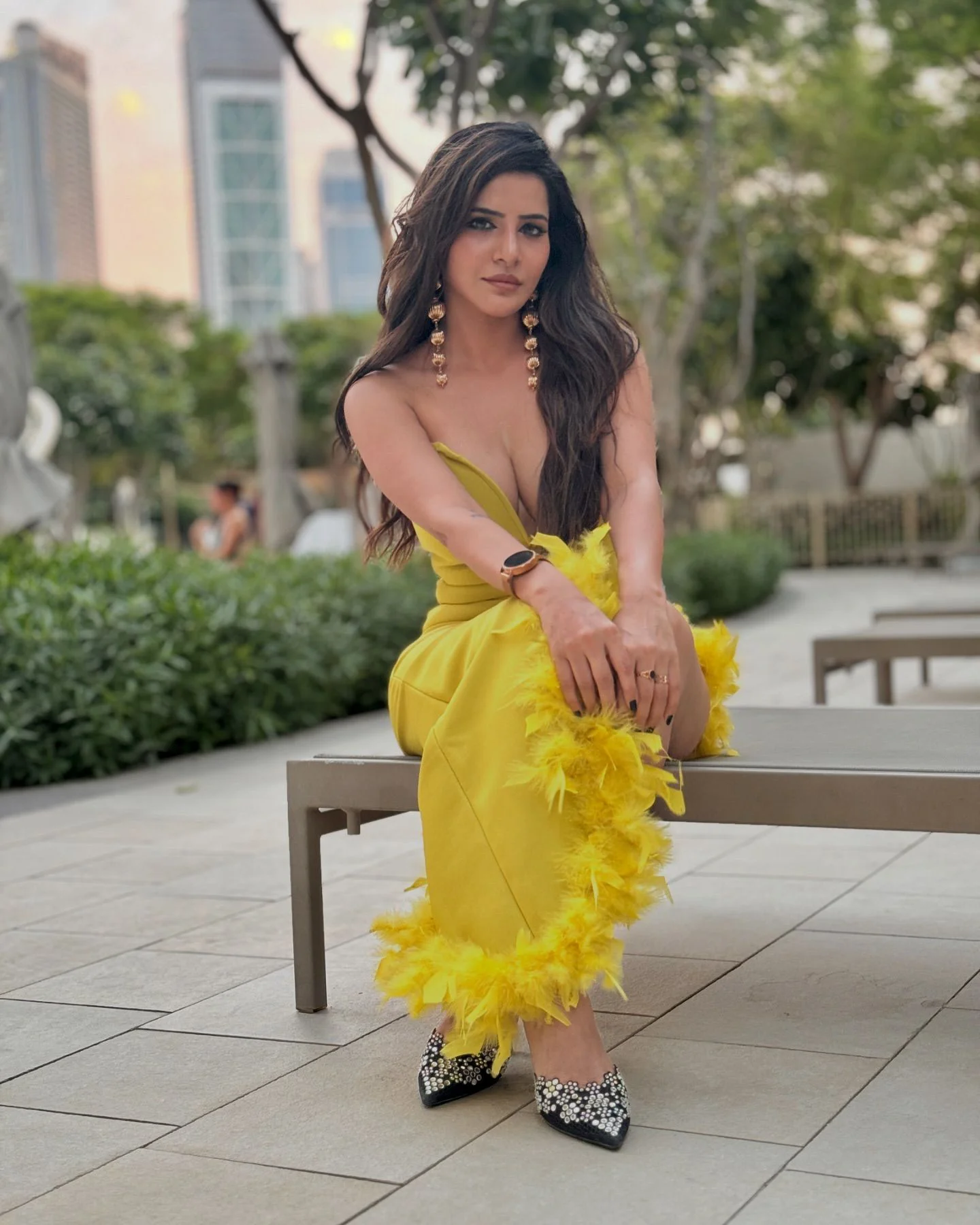 Aashu Reddy Pretty looks in Modern Dress