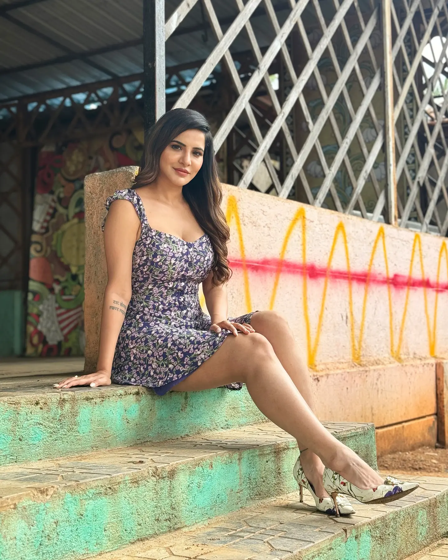 Aashu Reddy Stunning Looks in Short Dress