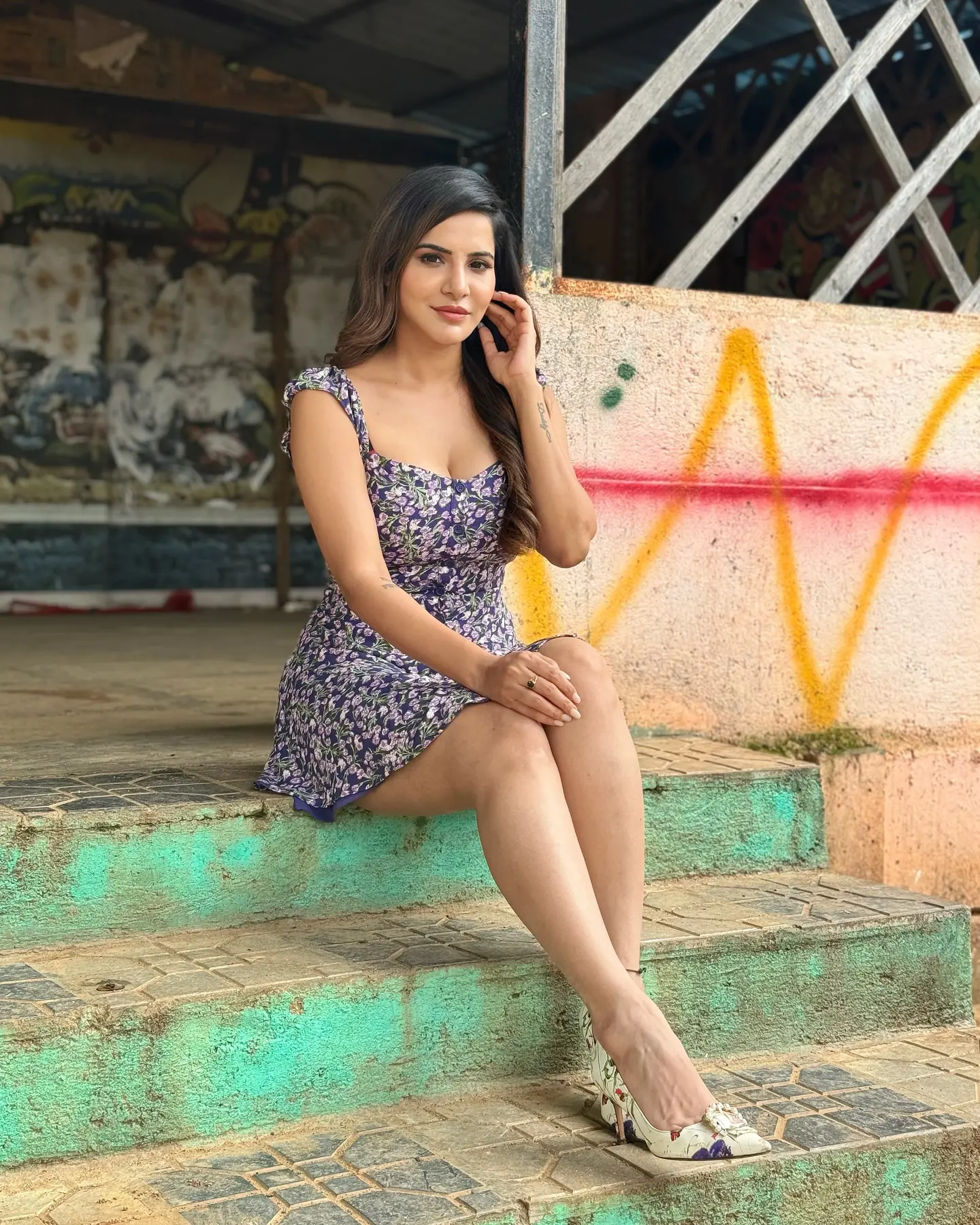 Aashu Reddy Stunning Looks in Short Dress