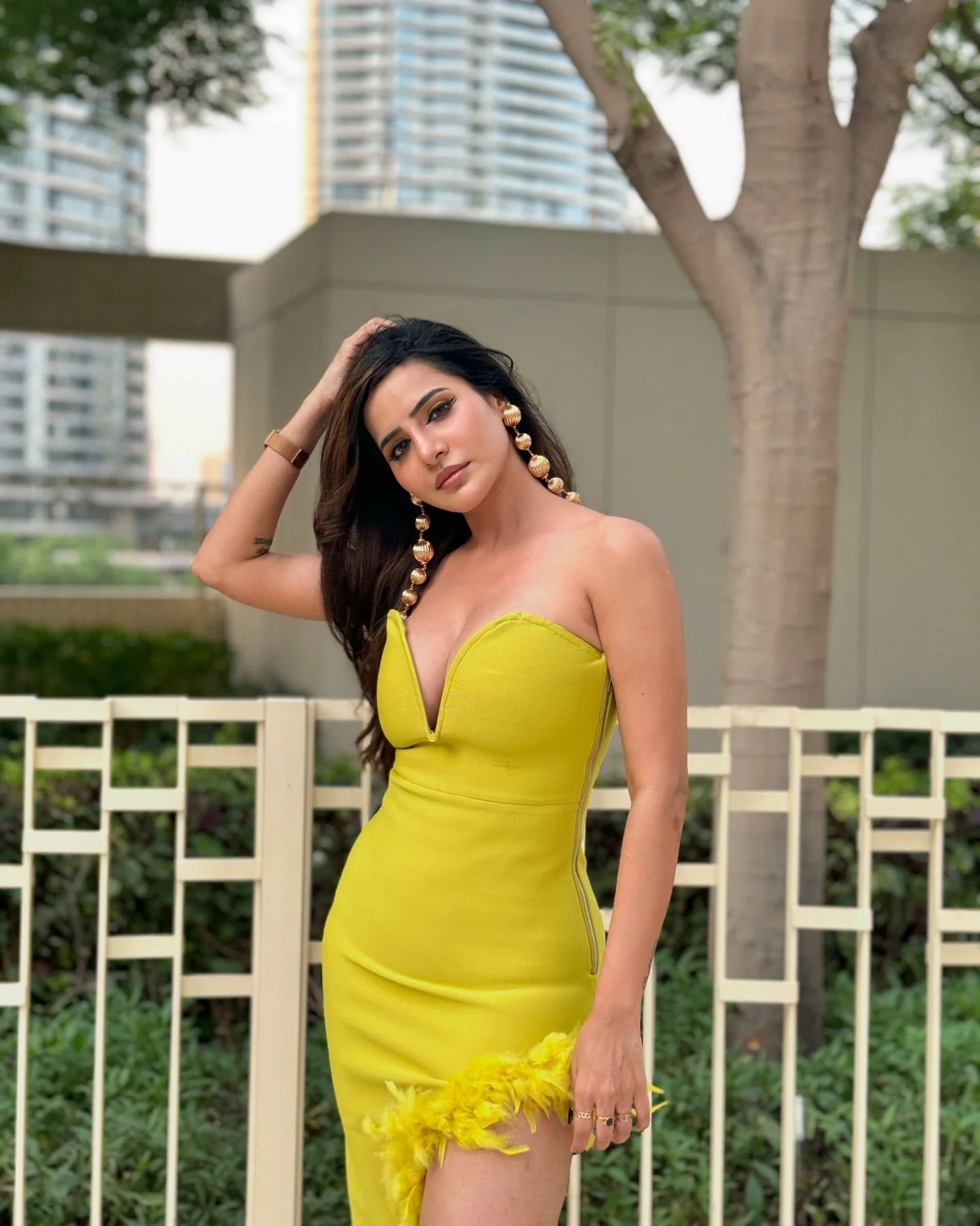 Aashu Reddy Pretty looks in Modern Dress
