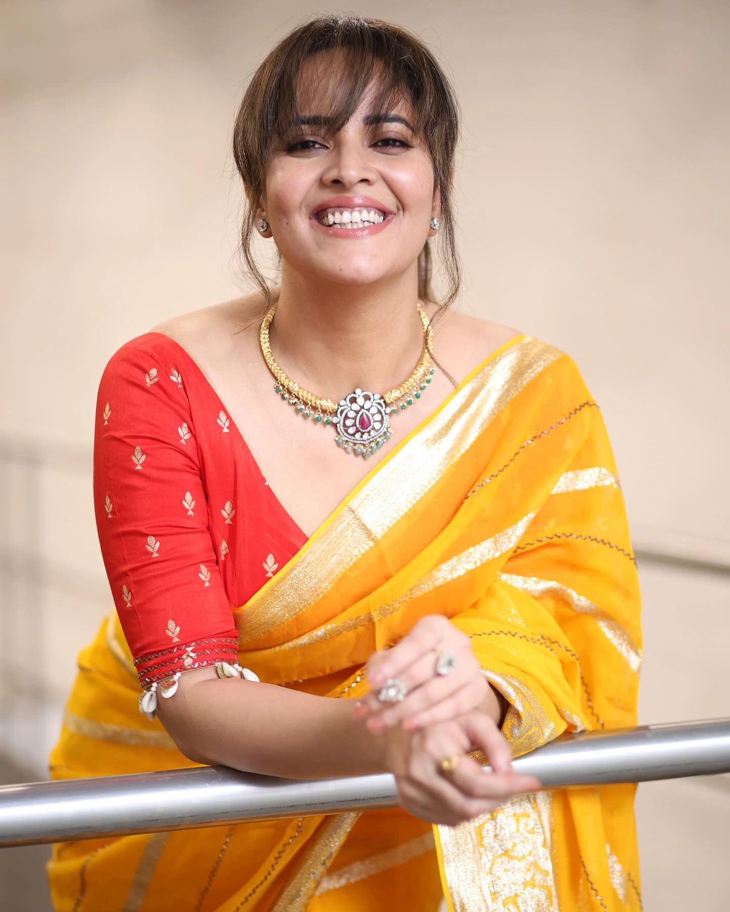 Anasuya Bharadwaj Stunning Looks in Saree