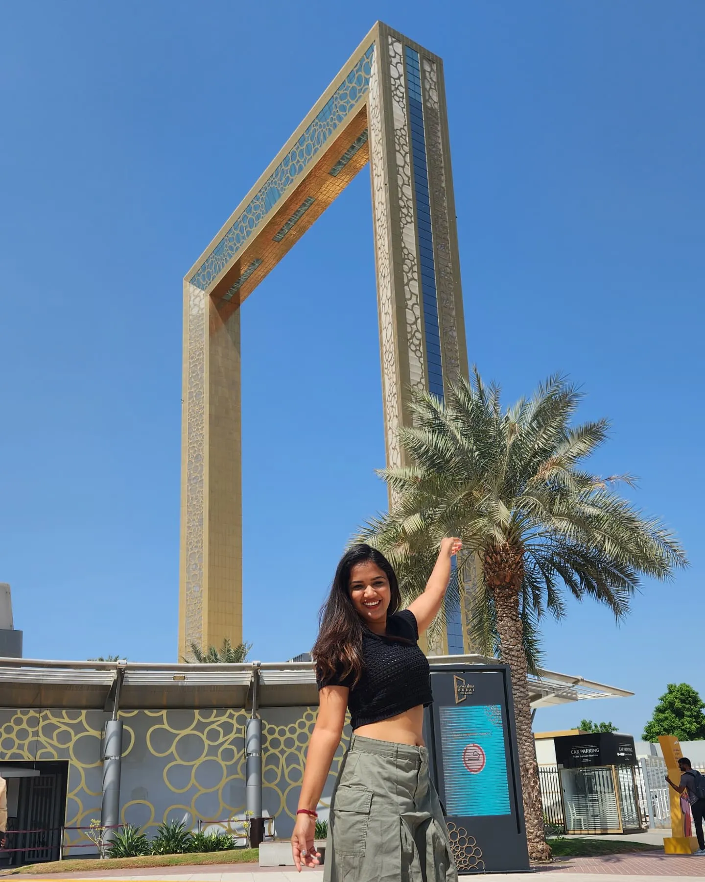 Ariyana Glory Enjoying in Dubai