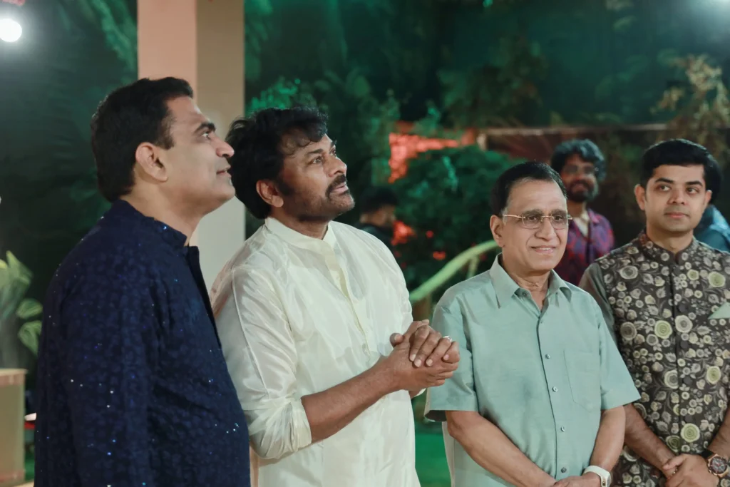 Megastar Chiranjeevi and king Nagarjuna Dasara Celebrations Photos goes Viral 