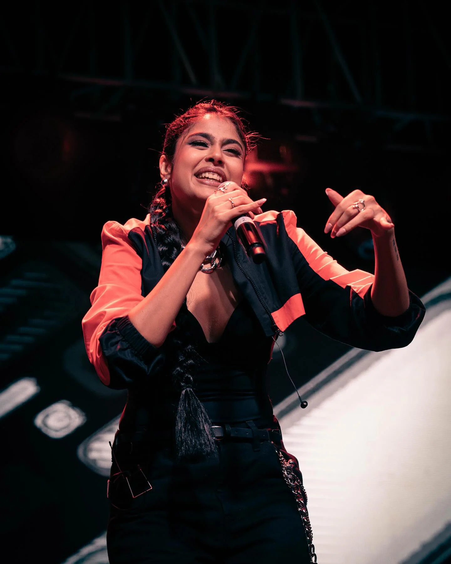 Faria Abdullah Awesome Stage Performance