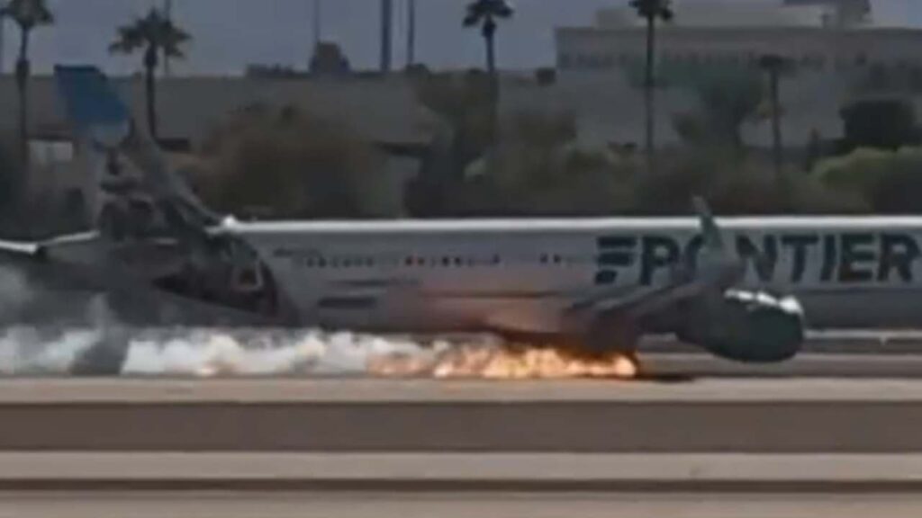Frontier Airlines jet