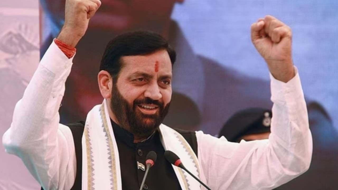 Nayab Singh Saini: కంప్యూటర్ ఆపరేటర్ నుంచి సీఎం స్థాయికి.. నాయబ్ సింగ్ సైనీకి ఎన్ని డిగ్రీలు ఉన్నాయో తెలుసా.. Nayab Singh Saini: కంప్యూటర్ ఆపరేటర్ నుంచి సీఎం స్థాయికి.. నాయబ్ సింగ్ సైనీకి ఎన్ని డిగ్రీలు ఉన్నాయో తెలుసా..