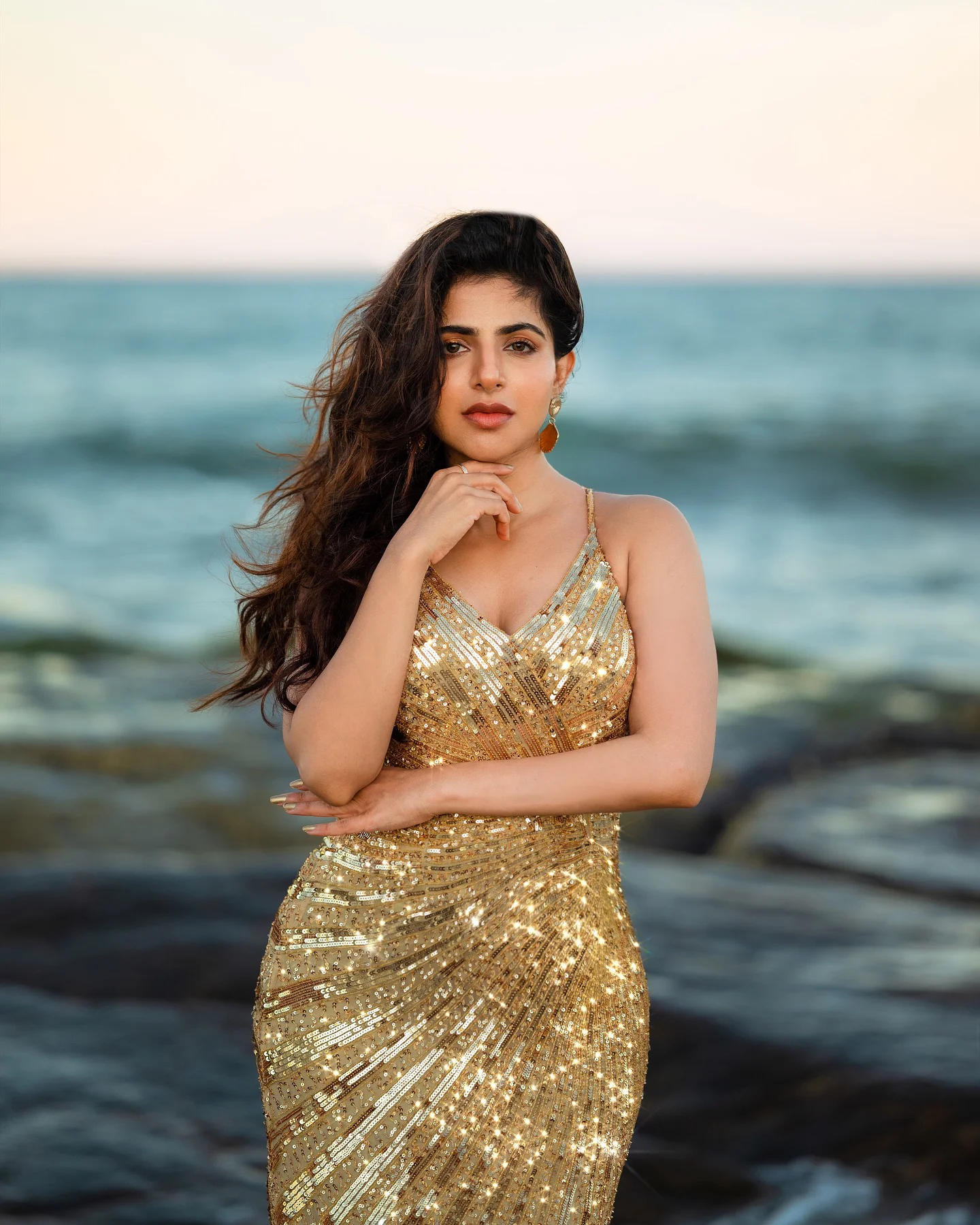 Iswarya Menon Shines like Gold at Beach