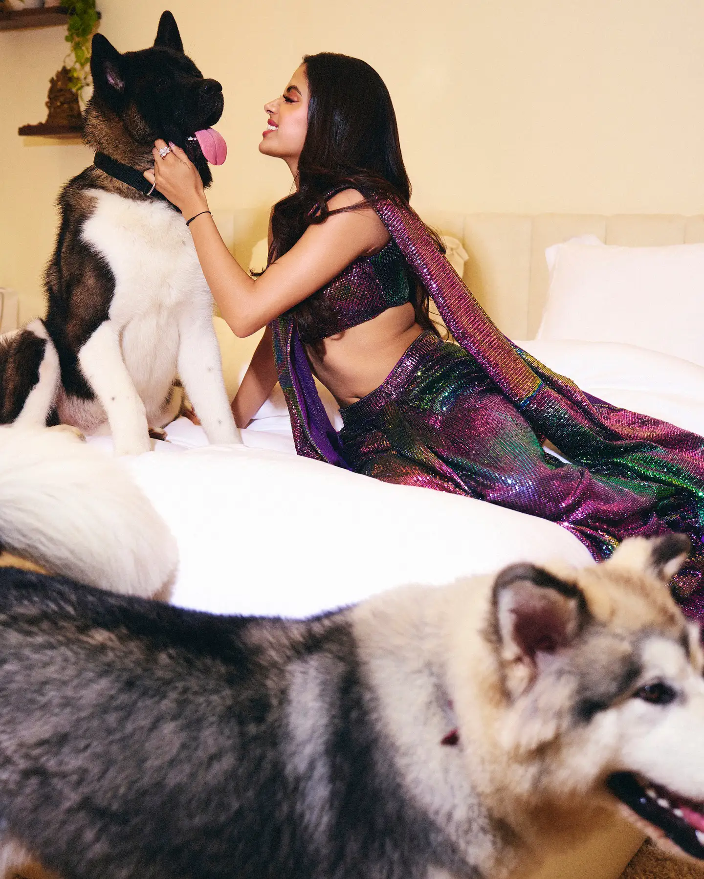 Janhvi Kapoor Shines in Saree