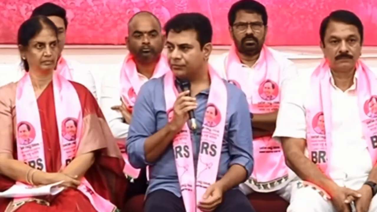 మూసీ పేరిట ప్రభుత్వం దోపిడీ చేసే యత్నం చేస్తోంది : కేటీఆర్ మూసీ పేరిట ప్రభుత్వం దోపిడీ చేసే యత్నం చేస్తోంది : కేటీఆర్