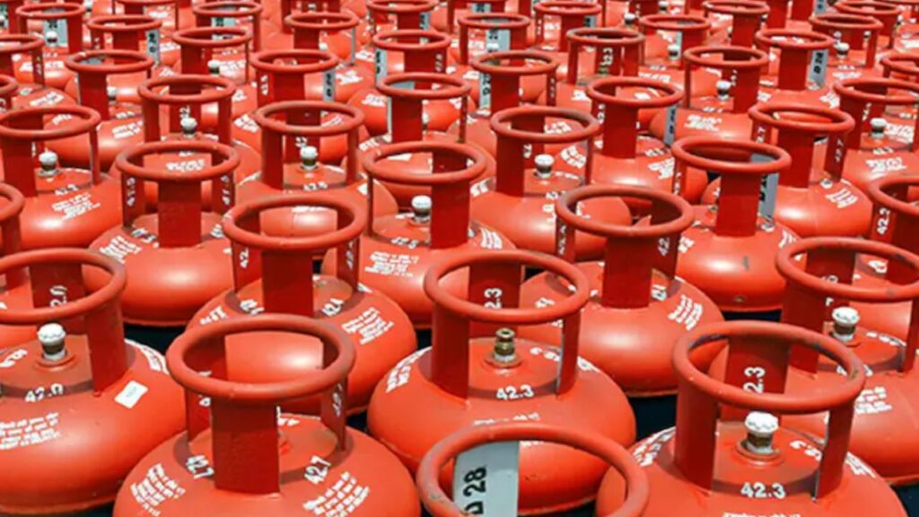 LPG price hike 19 kg gas cylinder rate increased by Rs 48