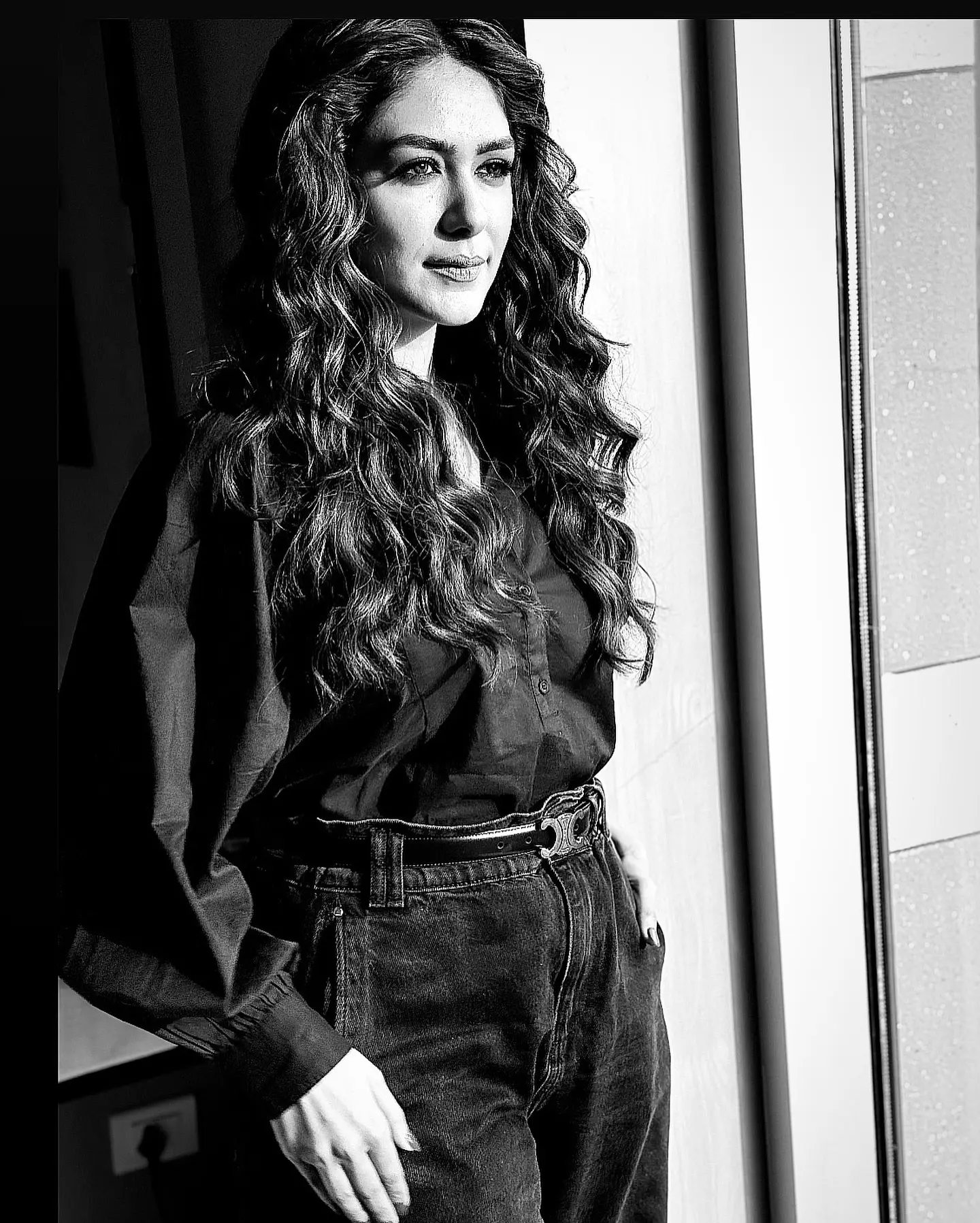 Mrunal Thakur Stylish Looks in Black Dress