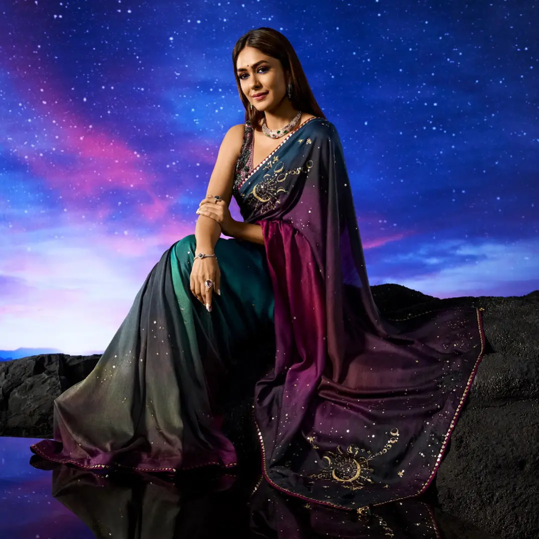 Mrunal Thakur Shines in Stars with Saree Wear