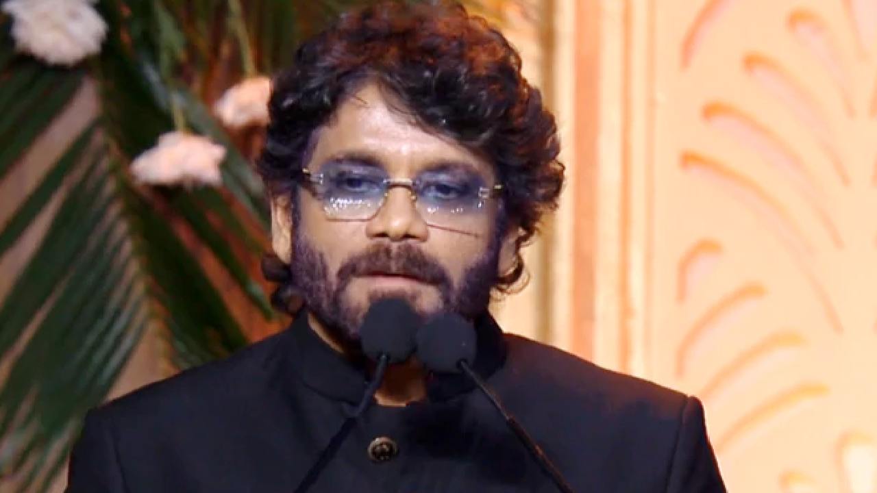 Nagarjuna : నాన్నగారు పిలిచి.. చిరంజీవి డ్యాన్స్ చూడమని చెప్పారు.. ఆయన గ్రేస్ చూసి టెన్షన్.. Nagarjuna : నాన్నగారు పిలిచి.. చిరంజీవి డ్యాన్స్ చూడమని చెప్పారు.. ఆయన గ్రేస్ చూసి టెన్షన్..