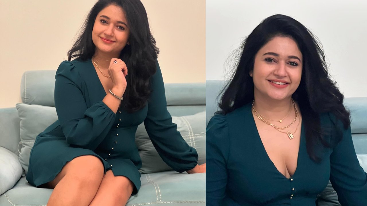 Poonam Bajwa : చిరు నవ్వులతో పూనమ్ బజ్వా పరువాలు..