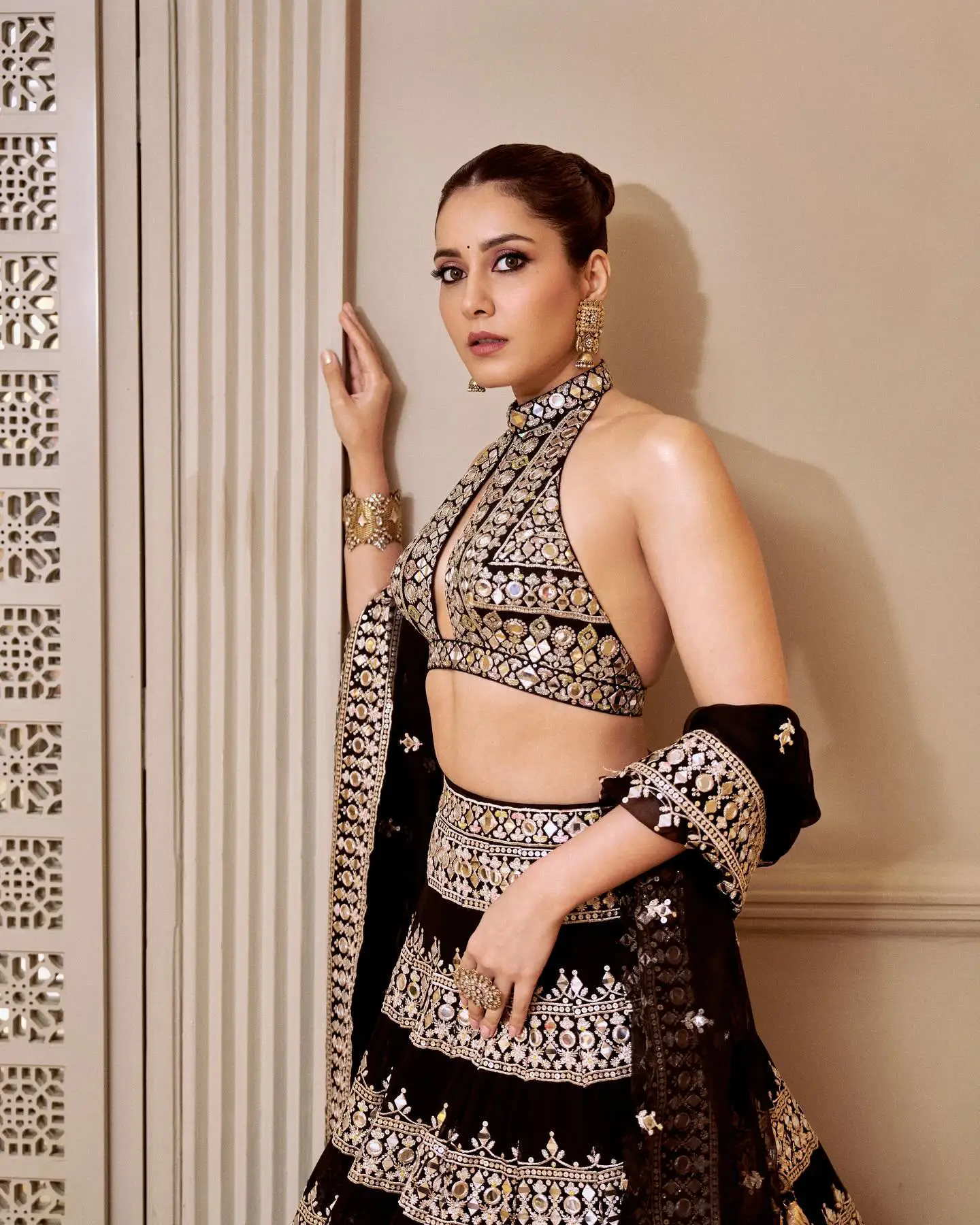 Raashii Khanna Ravishing Looks in Traditional Backless Dress