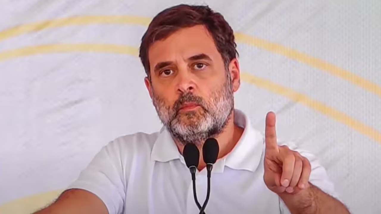 Rahul Gandhi: వారి గురించి ఎవరు మాట్లాడినా మైక్ ఆఫ్ అవుతోంది: రాహుల్ గాంధీ Rahul Gandhi: వారి గురించి ఎవరు మాట్లాడినా మైక్ ఆఫ్ అవుతోంది: రాహుల్ గాంధీ