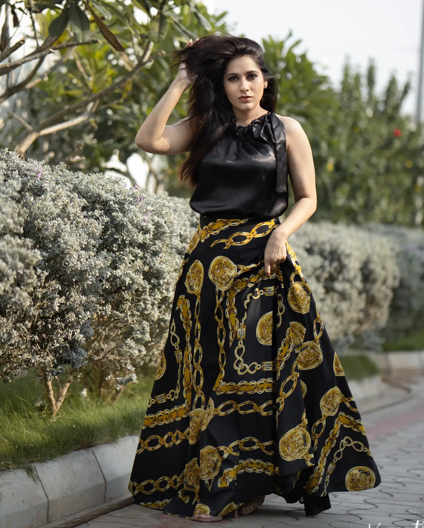 Rashmi Gautam Smashing Looks in Black Dress