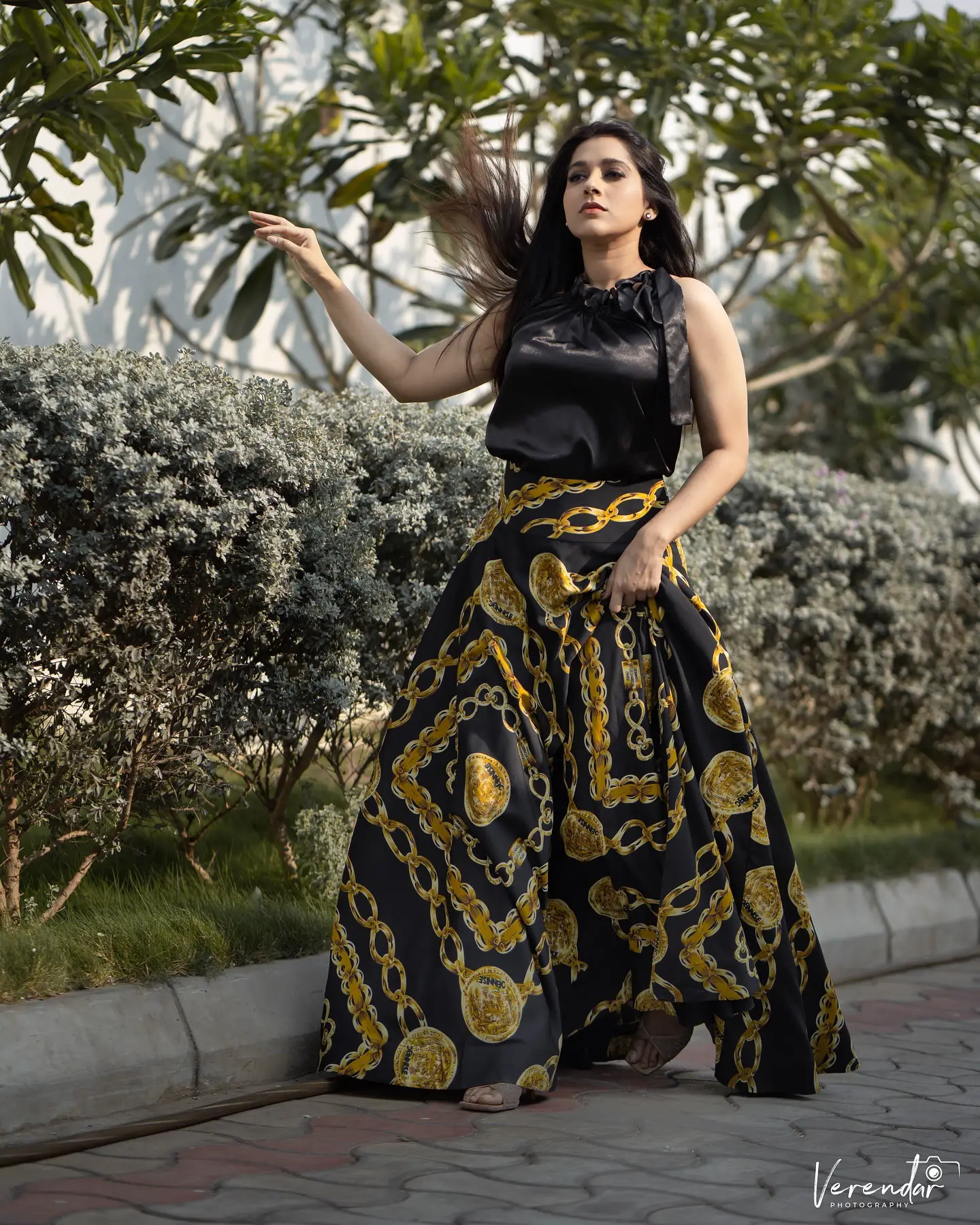 Rashmi Gautam Smashing Looks in Black Dress