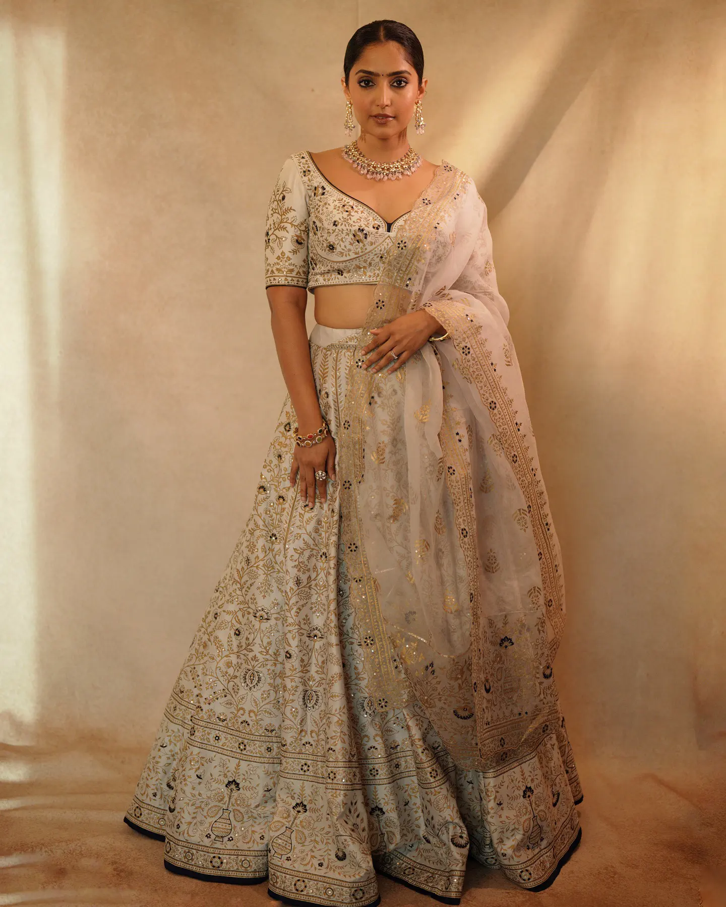 Reba Monica John Shines in Traditional Dress