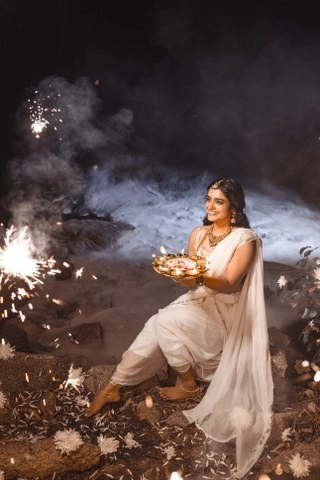 Roopa Koduvayur Angel Looks on Diwali