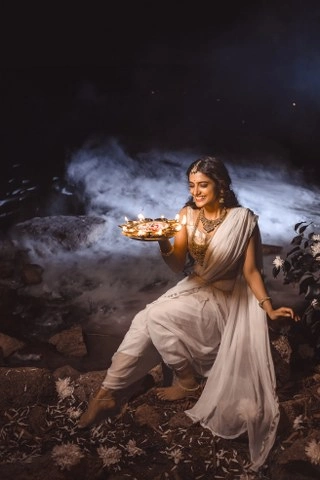 Roopa Koduvayur Angel Looks on Diwali