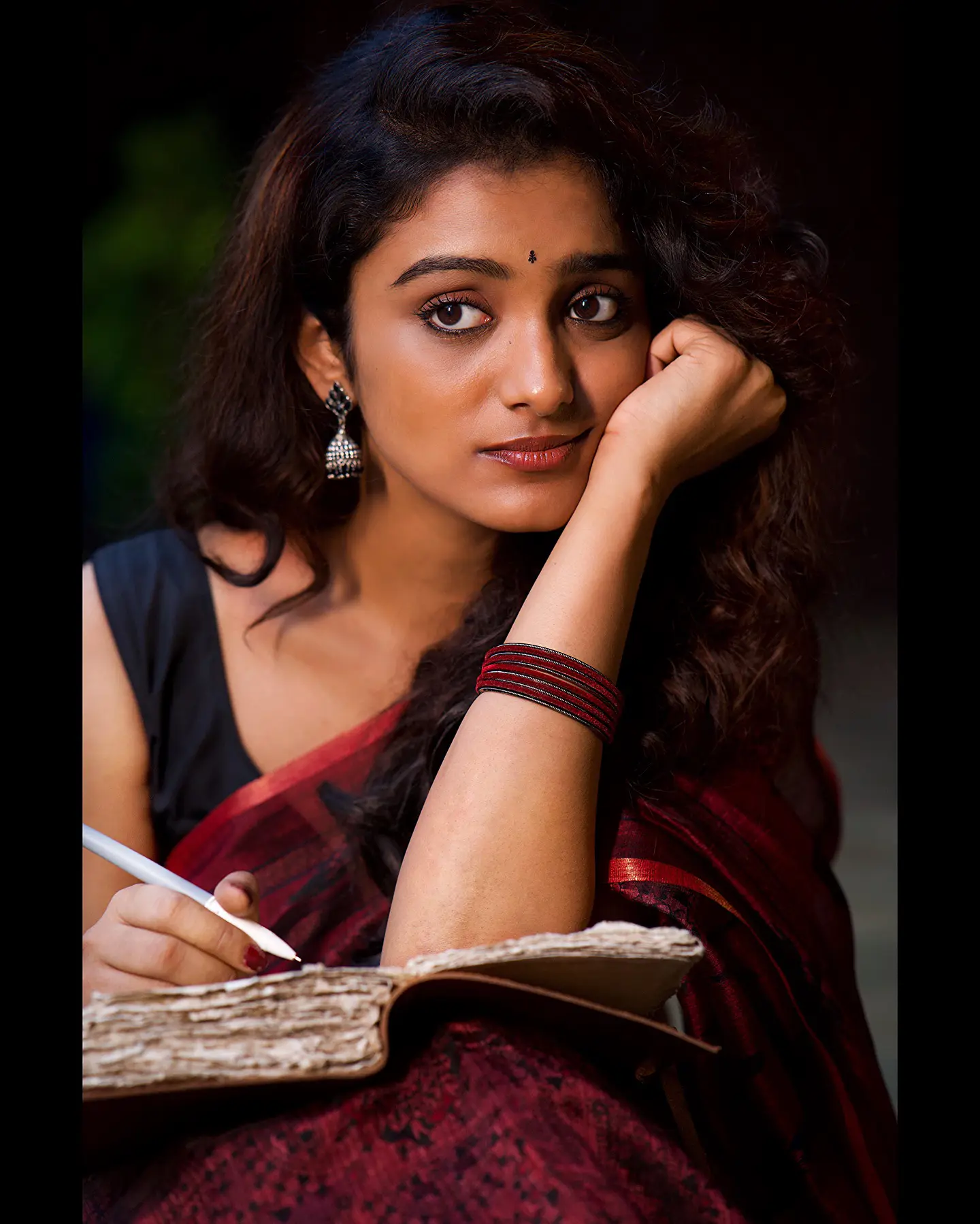 Roopa Koduvayur Cute Photos in Saree