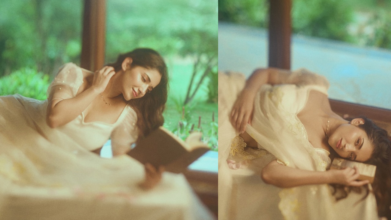 Ruhani Sharma : అలా పుస్తకం చదువుతూ సేదతీరుతున్న రుహాణి శర్మ.. ఫొటోలు వైరల్..