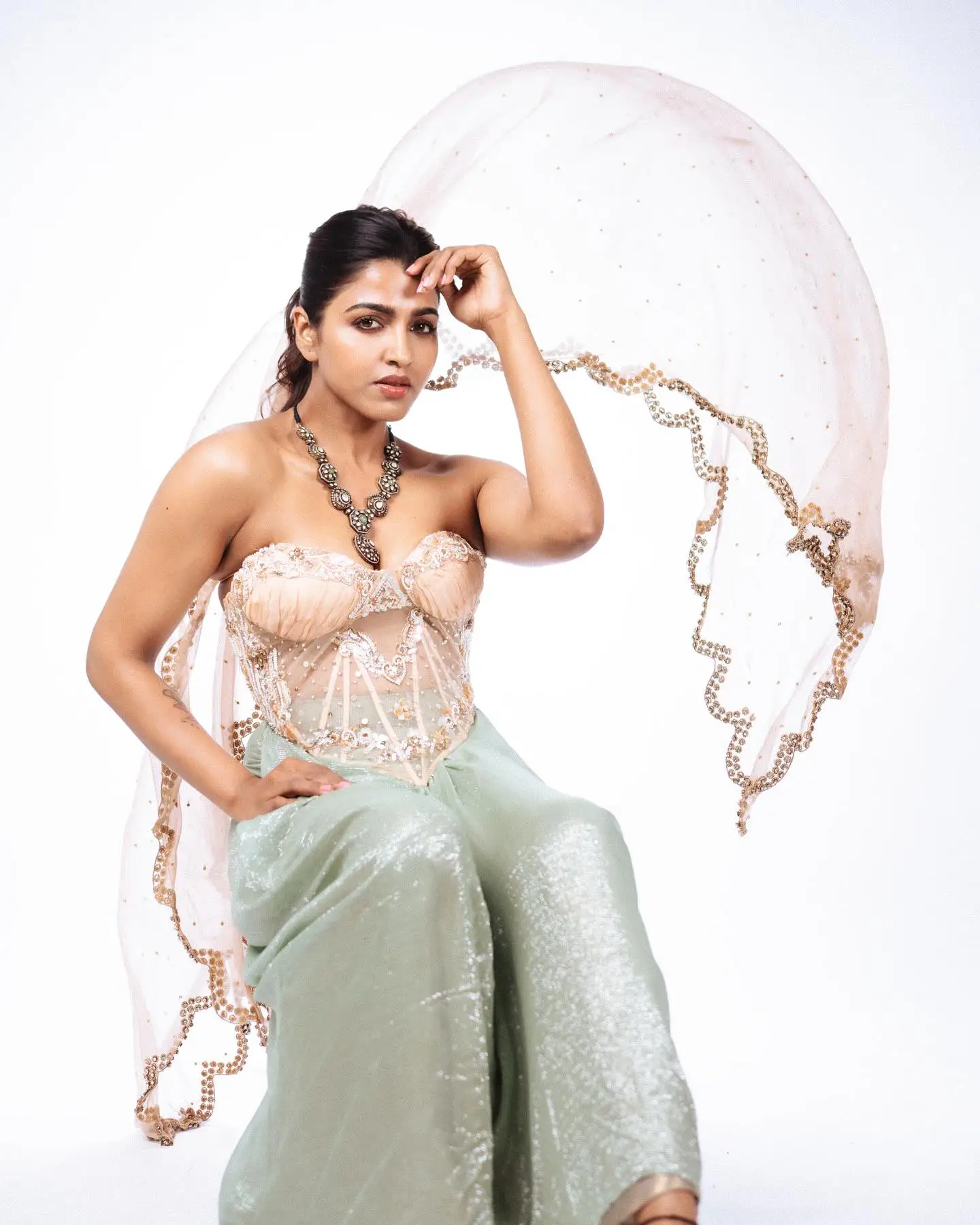Sai Dhanshika Charming Looks